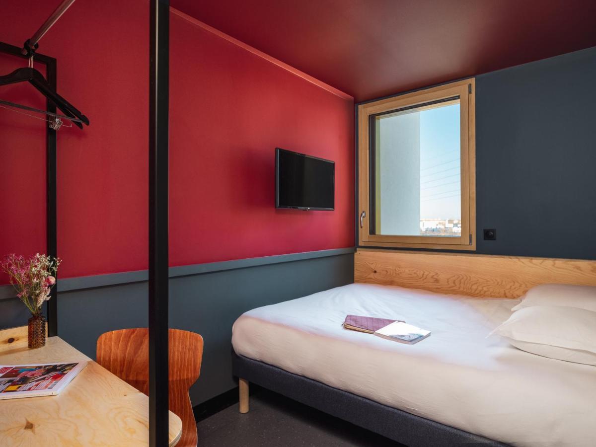 Eklo Lyon Hotel Venissieux Exterior photo